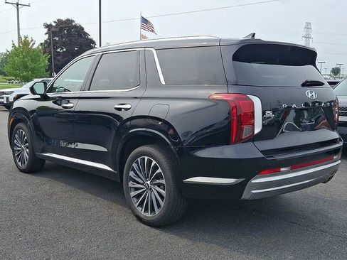 Used 2024 Hyundai Palisade Calligraphy AWD/4WD image 4