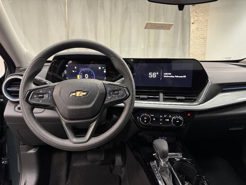 New 2026 Chevrolet Trax LT image 25