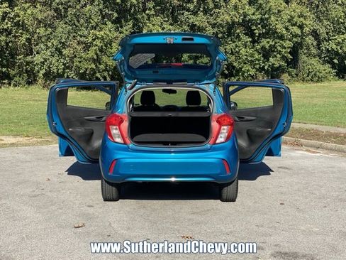 Used 2019 Chevrolet Spark LT image 33
