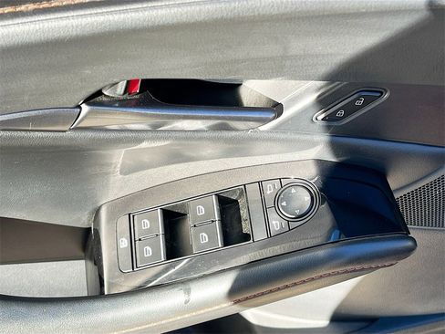 Used 2024 MAZDA CX-30 Carbon image 18