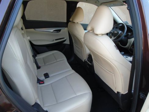 Used 2020 INFINITI QX50 Essential w/ Convenience Package FWD image 8