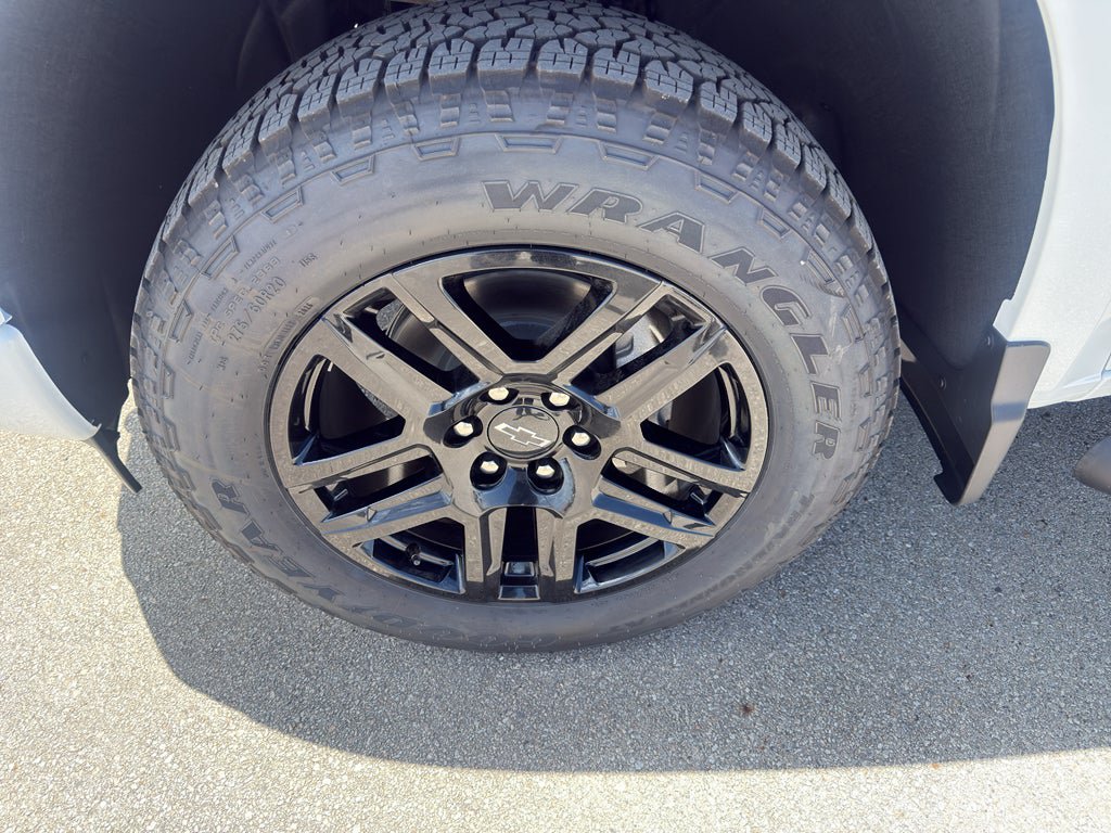 New 2026 Chevrolet Silverado 1500 RST w/ RST Select Package AWD/4WD image 5