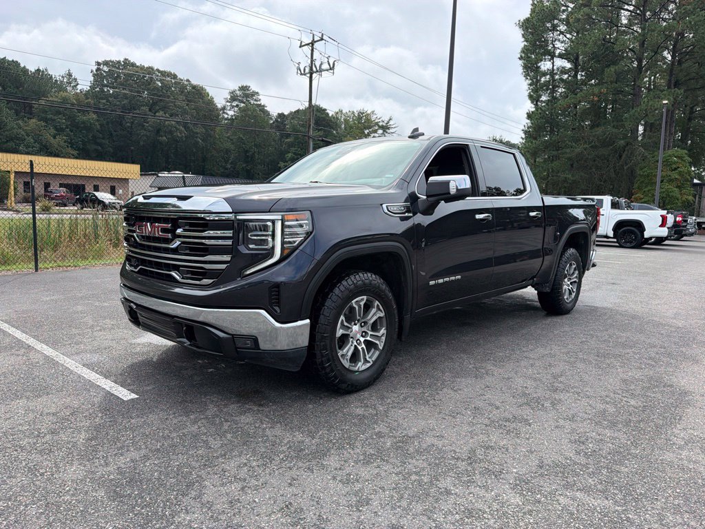 Used 2025 GMC Sierra 1500 SLT AWD/4WD image 2
