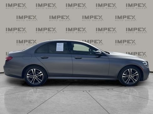 Used 2021 Mercedes-Benz E 350 4MATIC Sedan image 6