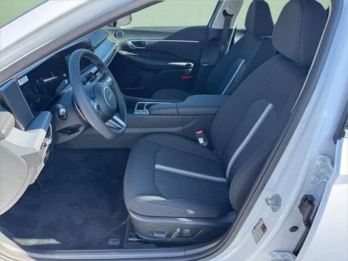 New 2026 Hyundai Sonata SEL image 5