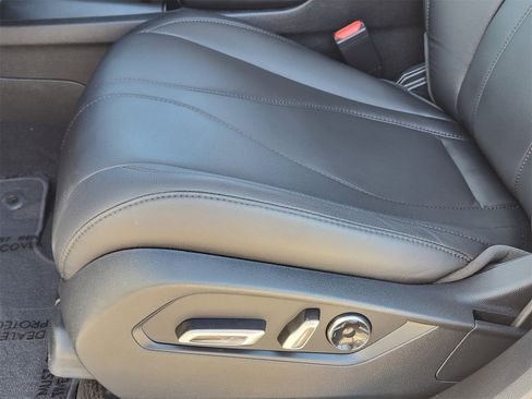 Used 2024 Acura RDX SH-AWD image 24