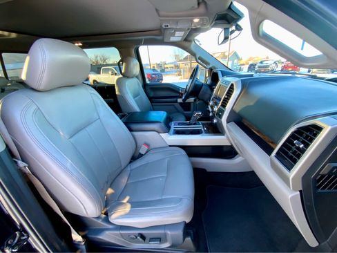 Used 2019 Ford F150 Lariat w/ Equipment Group 502A Luxury image 22