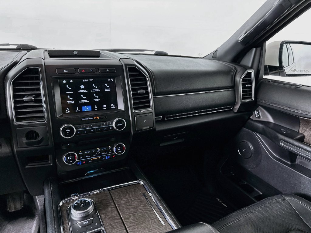 Used 2018 Ford Expedition Max Limited w/ Equipment Group 301A RWD image 20