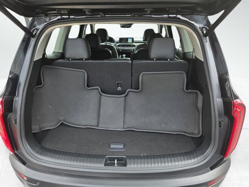 Certified 2022 Kia Telluride EX w/ EX Premium Package image 9