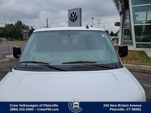 Used 2023 GMC Savana 2500 w/ Driver Convenience Package image 5