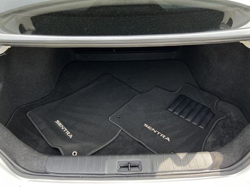Certified 2024 Nissan Sentra SR w/ SR Premium Package FWD image 28