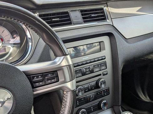 Used 2012 Ford Mustang GT Premium RWD image 18