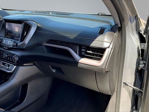 Used 2023 GMC Terrain AT4 AWD/4WD image 27