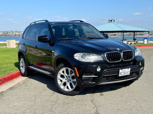 Used 2012 BMW X5 xDrive35i image 7