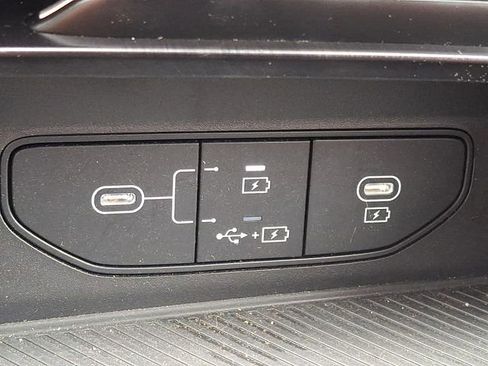 Certified 2026 Kia Sportage LX FWD image 25