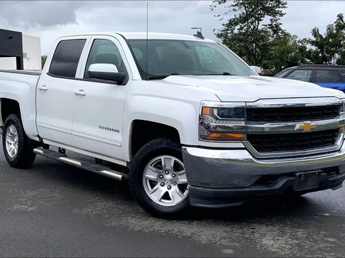 Used 2017 Chevrolet Silverado 1500 LT RWD image 31