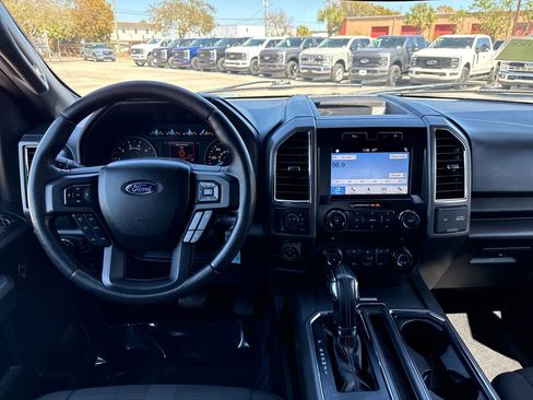 Used 2016 Ford F150 XLT w/ Equipment Group 302A Luxury image 8