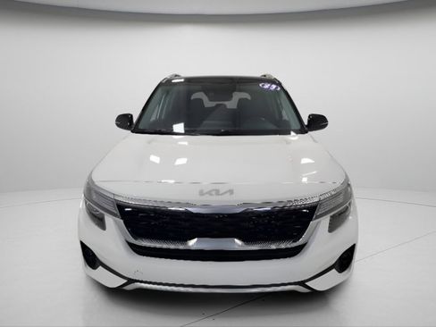 Used 2023 Kia Seltos S AWD/4WD image 6