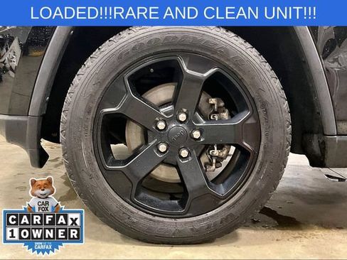 Used 2021 Jeep Grand Cherokee Freedom Edition AWD/4WD image 9