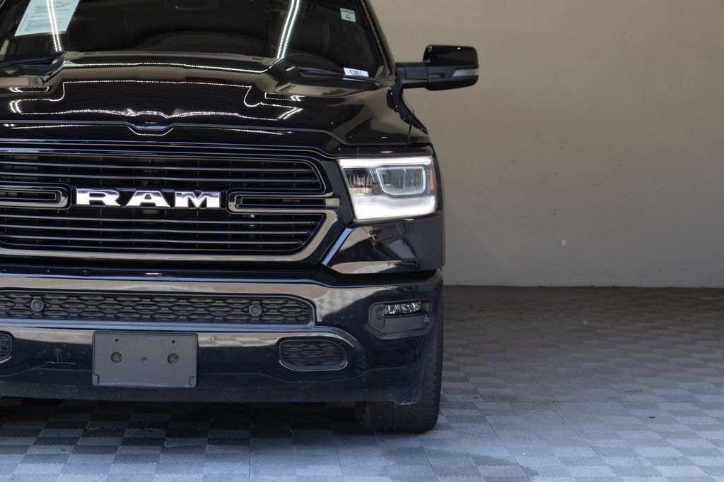 Used 2023 RAM 1500 Laramie AWD/4WD image 5