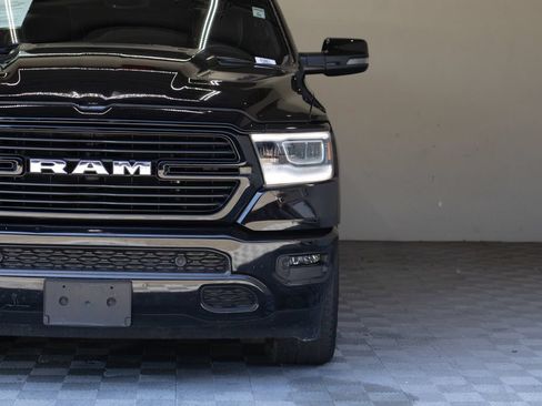Used 2023 RAM 1500 Laramie AWD/4WD image 5