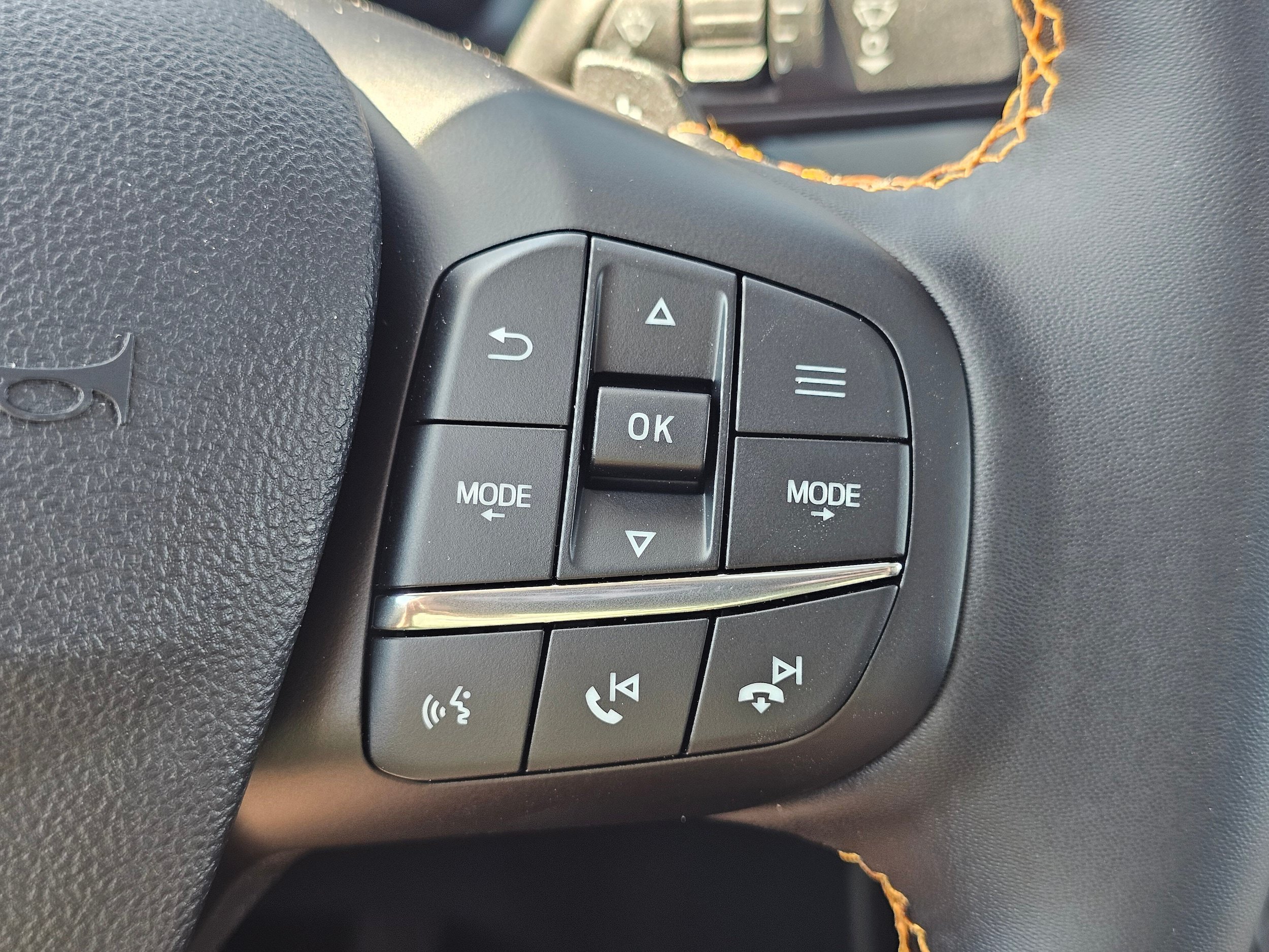 New 2026 Ford Maverick Tremor AWD/4WD image 21