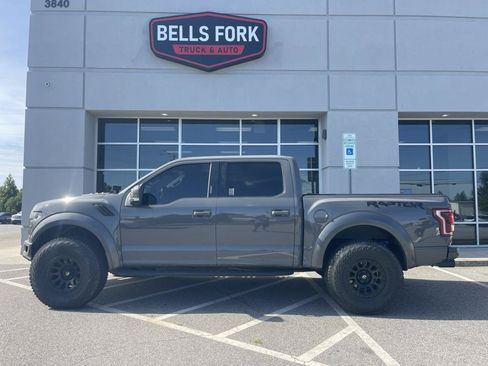 Used 2018 Ford F150 Raptor w/ Equipment Group 802A Luxury AWD/4WD image 1