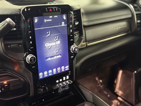 Used 2019 RAM 3500 Limited AWD/4WD image 12