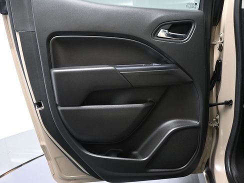 Used 2022 Chevrolet Colorado ZR2 w/ ZR2 Dusk Special Edition image 23