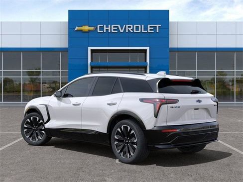 New 2025 Chevrolet Blazer EV RS image 3