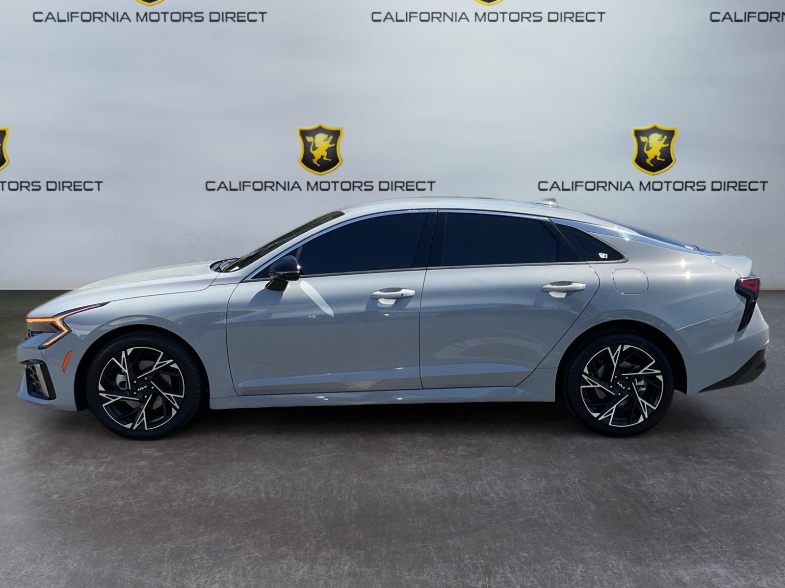 Used 2026 Kia K5 GT-Line w/ GT-Line Red Interior Package FWD image 8