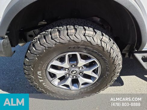 Used 2024 Ford Bronco Badlands image 26