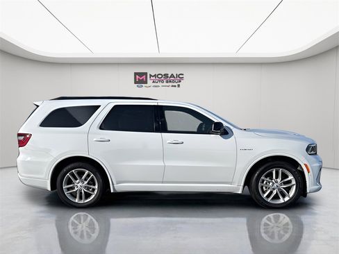 Used 2025 Dodge Durango R/T image 8