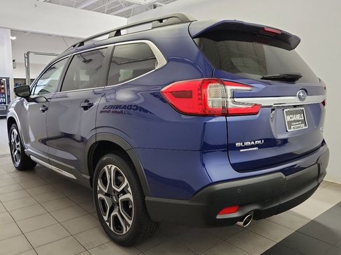 Used 2026 Subaru Ascent Limited w/ Popular Package #2 AWD/4WD image 5