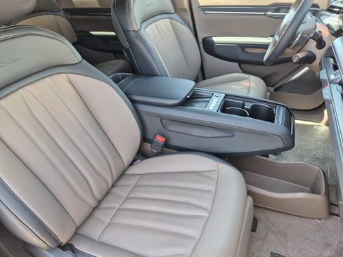 New 2026 Kia EV9 GT-Line AWD/4WD image 15