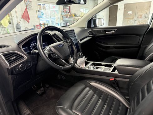 Used 2022 Ford Edge SEL w/ Convenience Package image 36