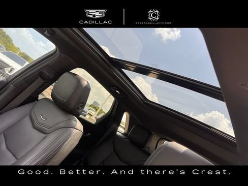 Certified 2023 Cadillac XT5 Premium Luxury FWD image 25