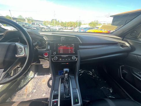 Used 2020 Honda Civic Sport image 32
