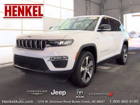 Used 2024 Jeep Grand Cherokee Limited 4xe w/ Luxury Tech Group II AWD/4WD image 1