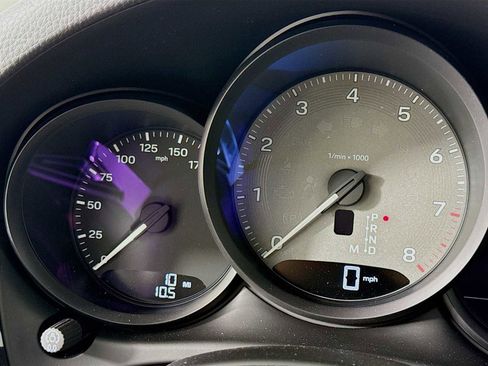 New 2025 Porsche Macan S image 16