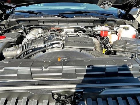 New 2025 GMC Sierra 2500 SLT w/ SLT Convenience Package image 12