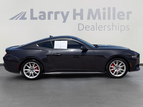 Used 2024 Ford Mustang Coupe w/ 2.3L High Performance Package RWD image 7