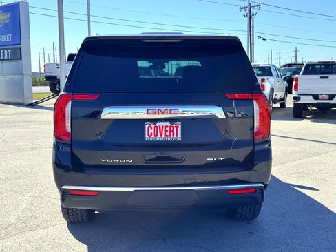 Used 2024 GMC Yukon XL SLT image 7