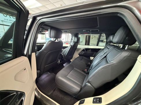Used 2024 Land Rover Range Rover Long Wheelbase SE AWD/4WD image 88