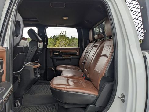 Used 2020 RAM 3500 Limited image 38