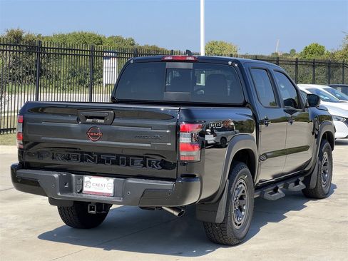 New 2026 Nissan Frontier PRO-4X w/ Pro-4x Convenience Package image 4