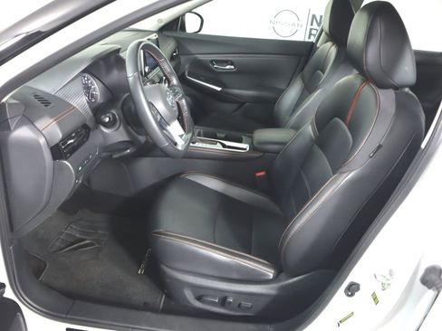 Certified 2023 Nissan Sentra SR w/ SR Premium Package image 20