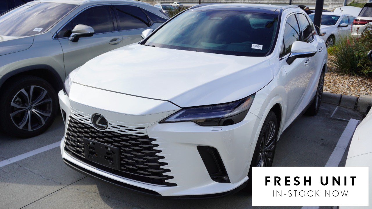 Used 2025 Lexus RX 350 AWD w/ Convenience Package image 1