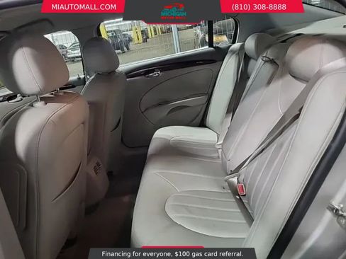 Used 2007 Buick Lucerne CXL image 11