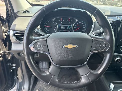 Used 2019 Chevrolet Traverse LT FWD image 13